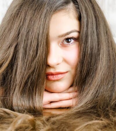How to maintain thick hair for men over 40